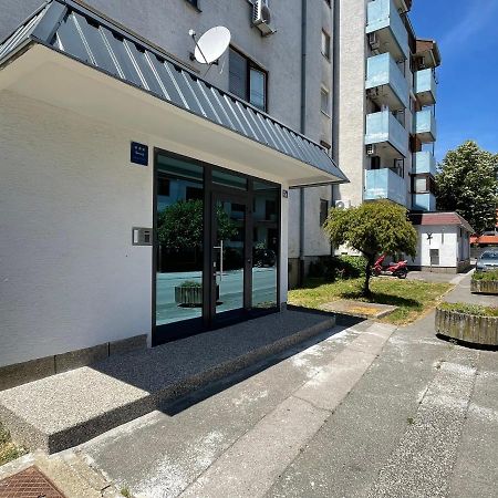 Dis Apartment Varazdin Exterior photo
